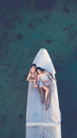 女配吃瓜日常截图5